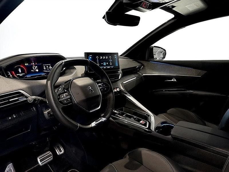 Begagnad Peugeot 5008 GTi 131 HK (96 kW) 2023 Svart SUV