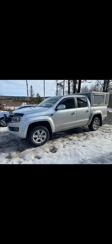 Begagnad 2011 VW Amarok Pickup | 100 000 kr (Marknadspris) - Bild 1/4