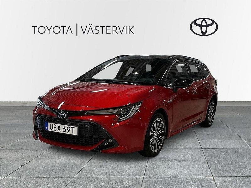 Röd Begagnad 2019 Toyota Corolla Style Kombi | 229 900 kr (Marknadspris) - Bild 1/3