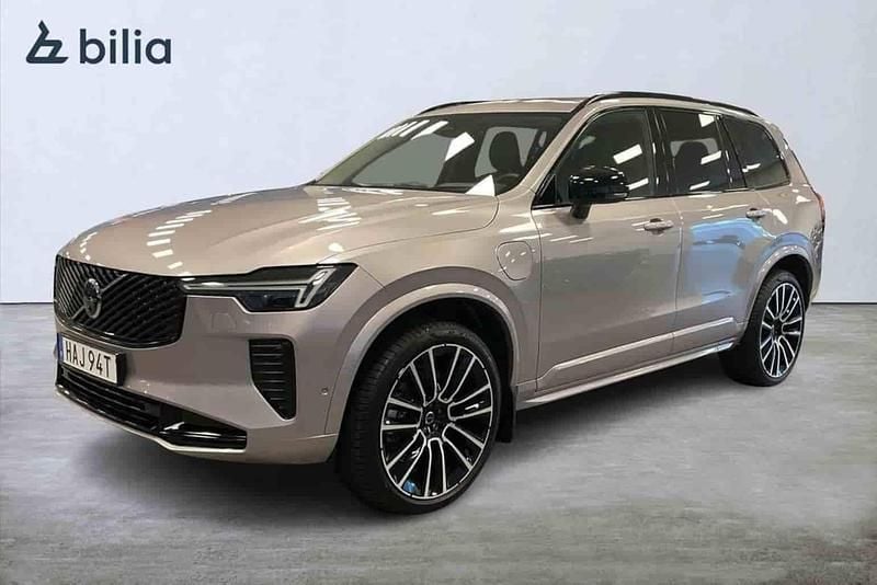 Begagnad Volvo XC90 455 HK (334 kW) 2026 Silver SUV