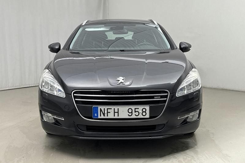 Begagnad Peugeot 508 SW 114 HK (83 kW) 2013 Grå Kombi