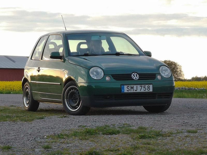 Grön Begagnad 2001 VW Lupo Halvkombi | 9 000 kr (Bra pris) - Bild 1/1