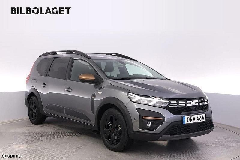 Grå Begagnad 2023 Dacia Jogger Extreme Minibuss | 239 800 kr - Bild 1/4