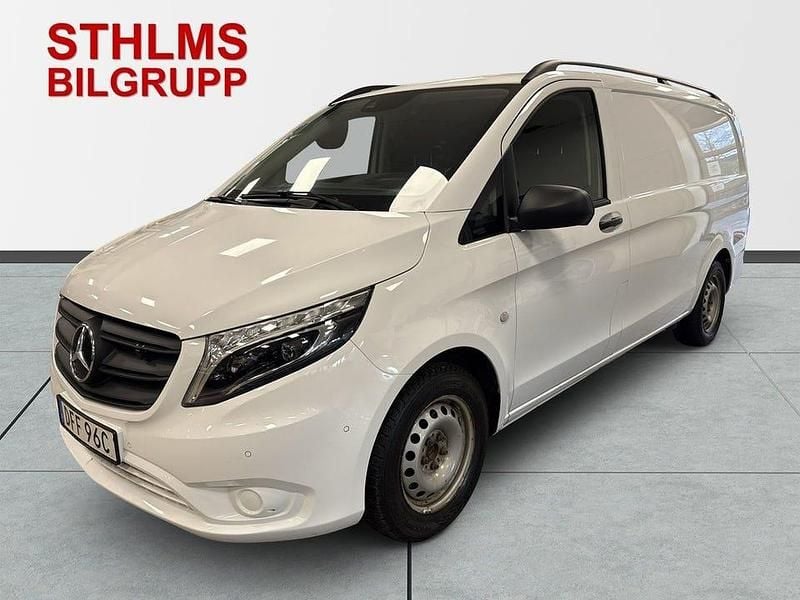 Vit Begagnad 2021 Mercedes Vito Van | 529 000 kr - Bild 1/4