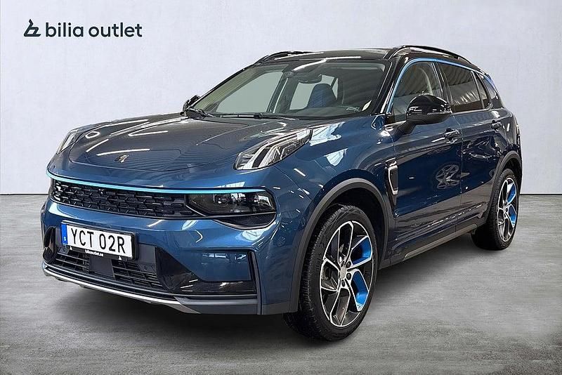 Blå Begagnad 2022 Lynk & Co 01 SUV | 259 900 kr (Marknadspris) - Bild 1/3