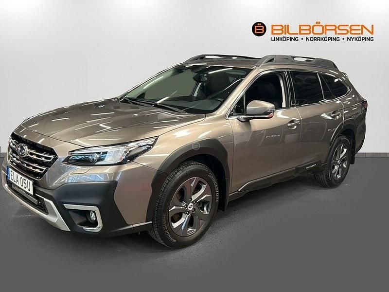Ljusbrun Begagnad 2021 Subaru Outback Kombi | 339 900 kr (Marknadspris) - Bild 1/4