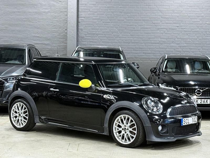 Svart Begagnad 2013 Mini Cooper S Chili Halvkombi | 129 900 kr - Bild 1/4
