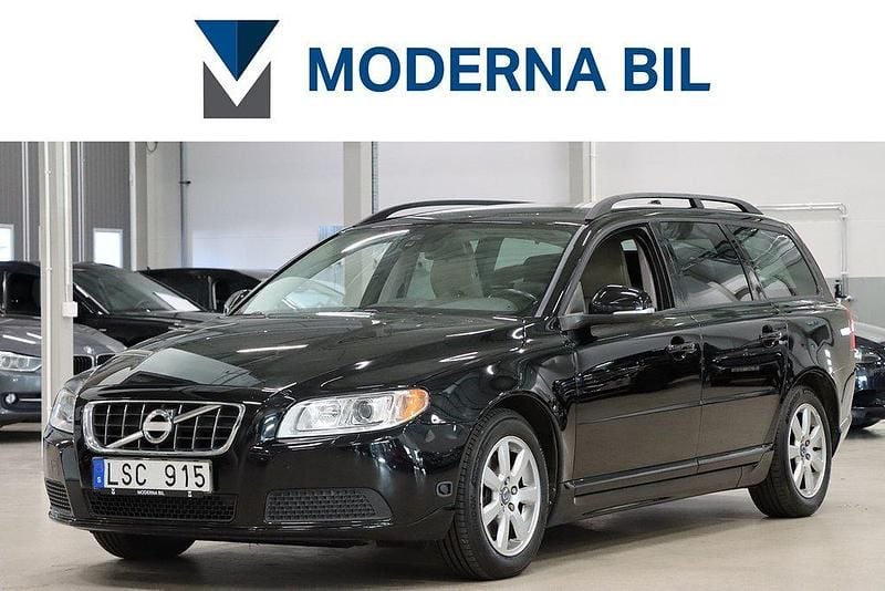 Svart Begagnad 2011 Volvo V70 Kinetic Kombi | 119 700 kr (Lite dyr) - Bild 1/4