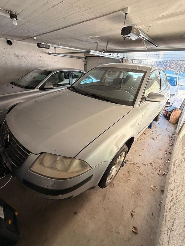 Begagnad VW Passat 150 HK (110 kW) 2001