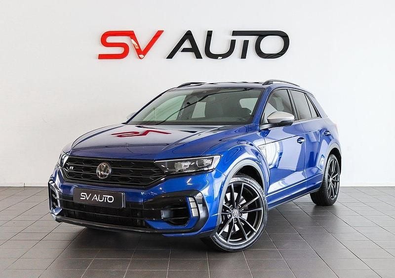 Blå Begagnad 2020 VW T-Roc Beats SUV | 309 900 kr (Marknadspris) - Bild 1/4