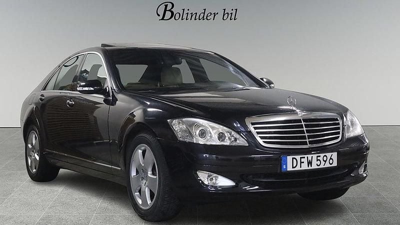 Begagnad Mercedes S320 235 HK (172 kW) 2008 Svart Sedan