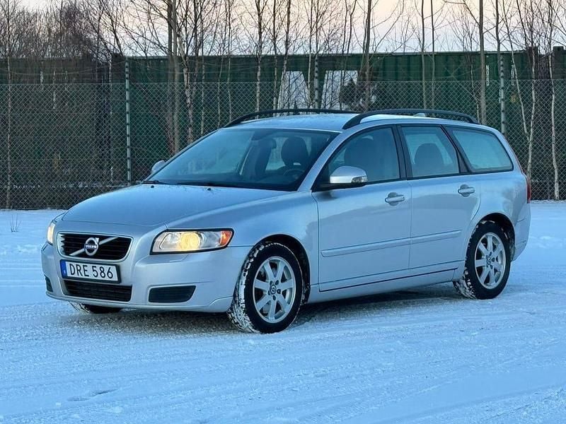 Begagnad Volvo V50 150 HK (110 kW) 2011 Kombi