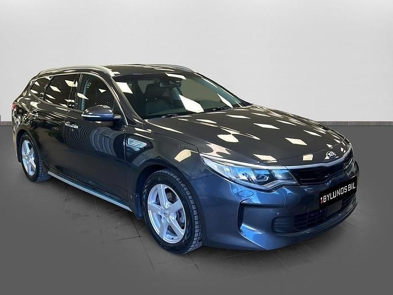 Begagnad Kia Optima Sport 205 HK (150 kW) 2017 Grå Kombi