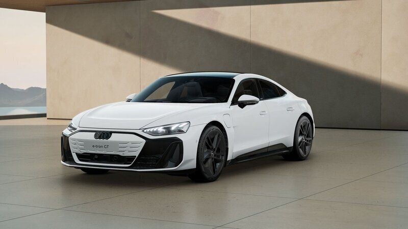 Silver (arkonavit) Ny 2025 Audi e-tron Design SUV | 1 312 000 kr - Bild 1/4
