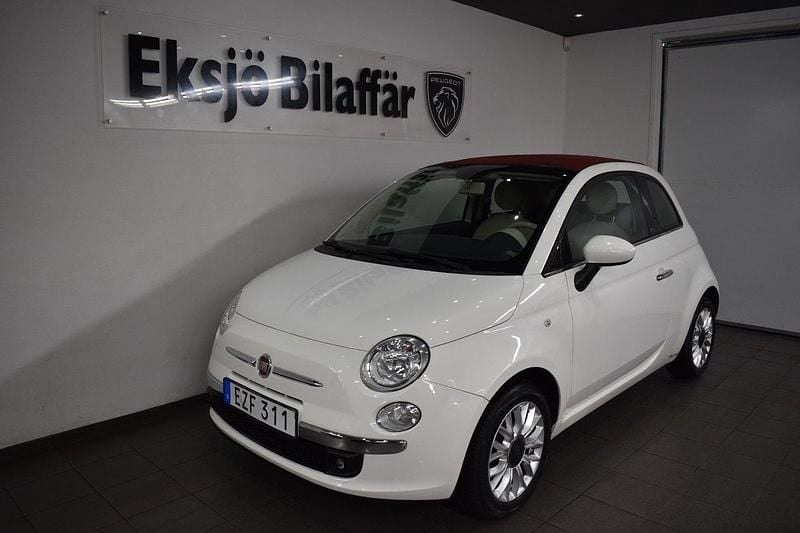 Vit Begagnad 2015 Fiat 500C Lounge Cab | 89 500 kr (Marknadspris) - Bild 1/4