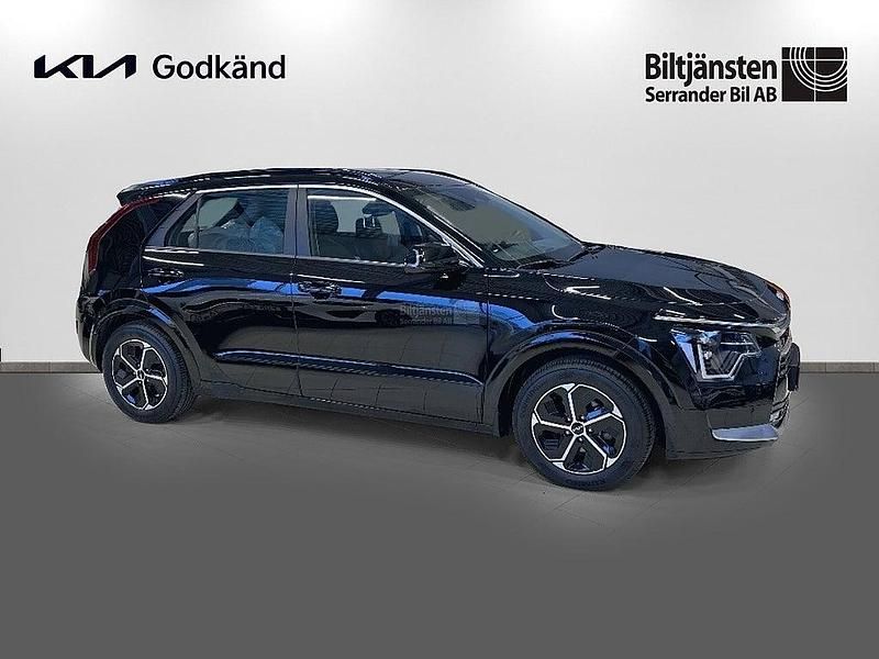 Begagnad Kia Niro Advance 184 HK (135 kW) 2022 Svart SUV
