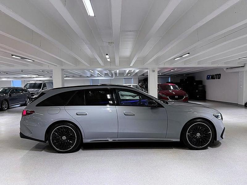 Begagnad Mercedes E300 AMG 204 HK (150 kW) 2023 Grå Kombi