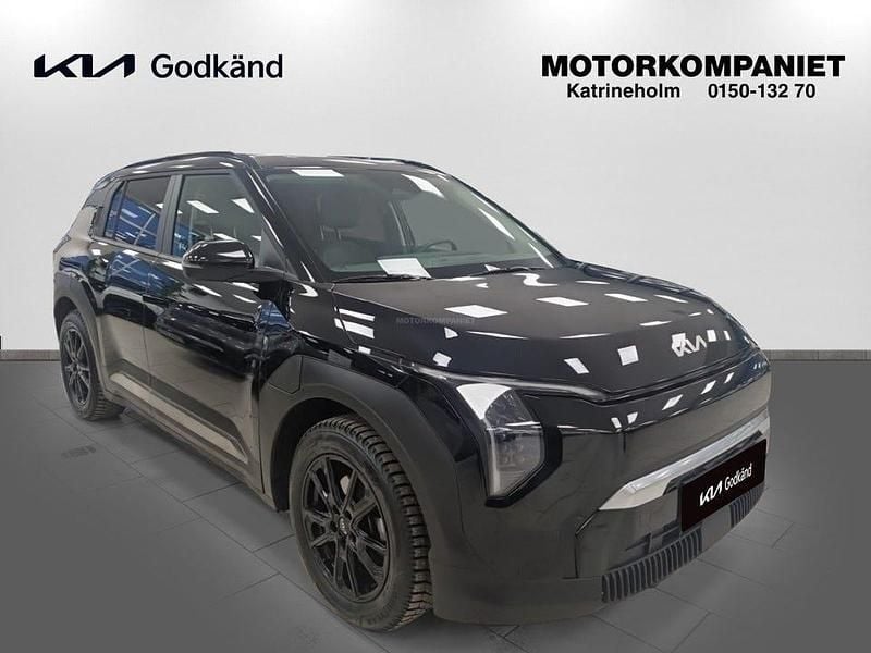Begagnad Kia EV3 Plus 150 kW (204 HK) 2024 Svart SUV