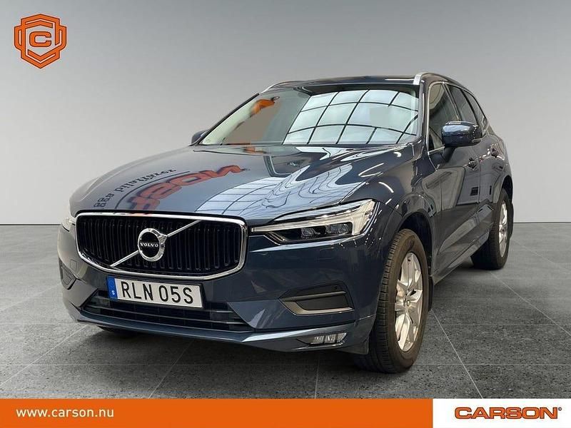 Mörkblå Begagnad 2021 Volvo XC60 Momentum SUV | 399 900 kr (Marknadspris) - Bild 1/3