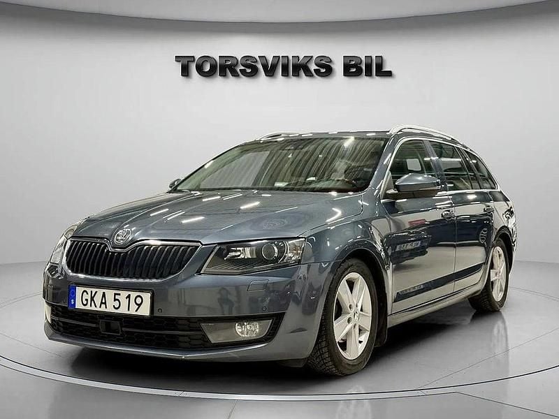 Gråmet Begagnad 2014 Skoda Octavia Business Line Kombi | 104 900 kr (Bra pris) - Bild 1/4