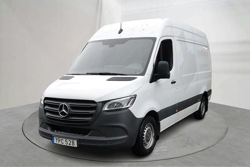 Vit Begagnad 2021 Mercedes Sprinter Van | 309 000 kr (Superpris) - Bild 1/4