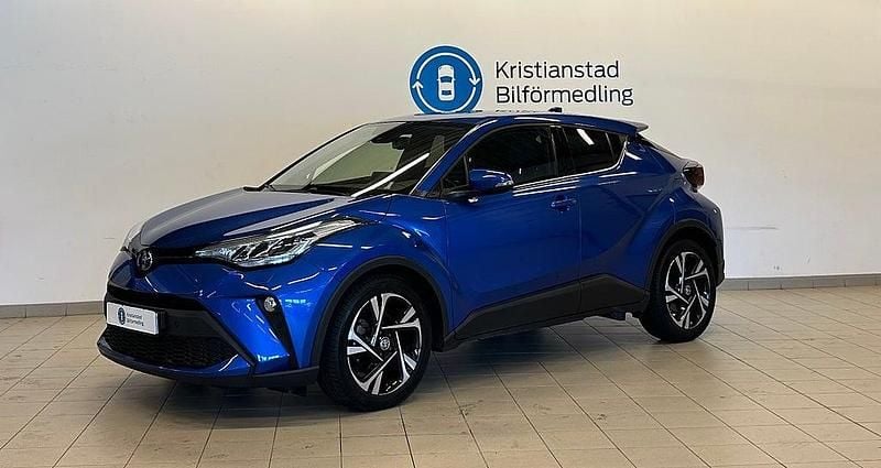 Begagnad Toyota C-HR Edition 123 HK (90 kW) 2022 Blå SUV