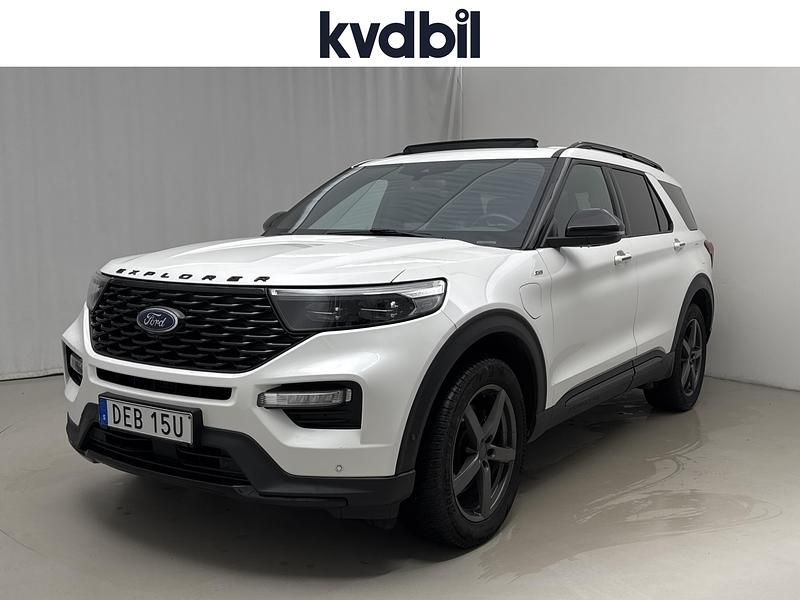 Vit Begagnad 2020 Ford Explorer SUV | 410 000 kr (Marknadspris) - Bild 1/3