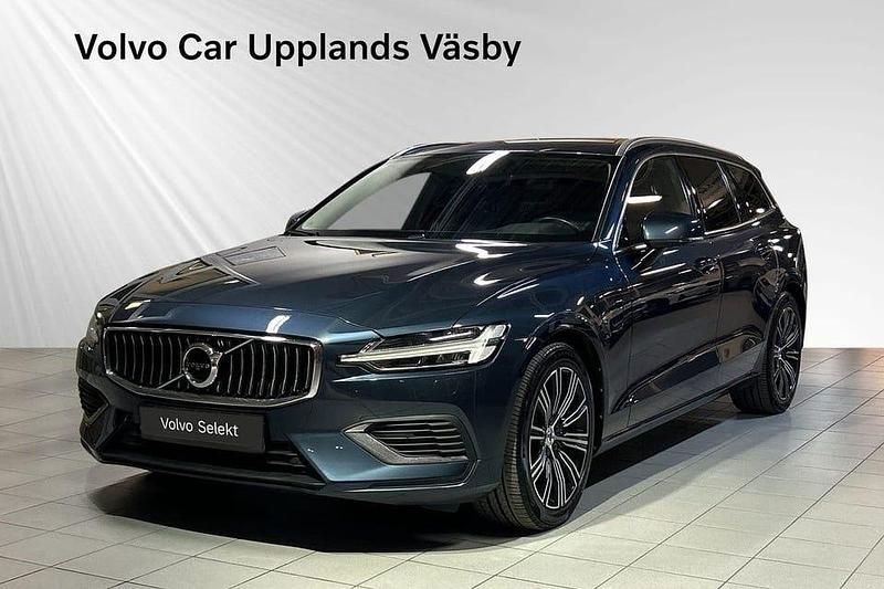Blå Begagnad 2021 Volvo V60 Inscription Kombi | 279 900 kr (Marknadspris) - Bild 1/3