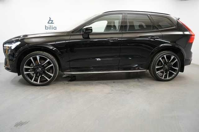 Begagnad Volvo XC60 Ultimate 310 HK (228 kW) 2022 Svart SUV