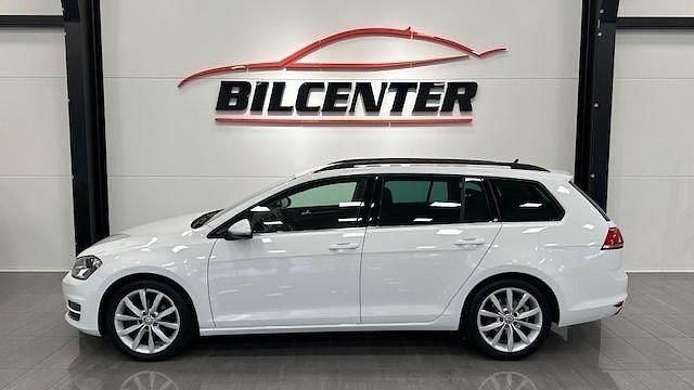 Vit Begagnad 2016 VW Golf VII GT Kombi | 148 900 kr (Marknadspris) - Bild 1/4