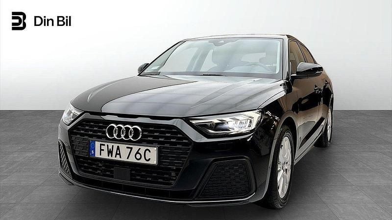 Svart Begagnad 2024 Audi A1 Sportback Proline Halvkombi | 259 000 kr (Lite dyr) - Bild 1/4