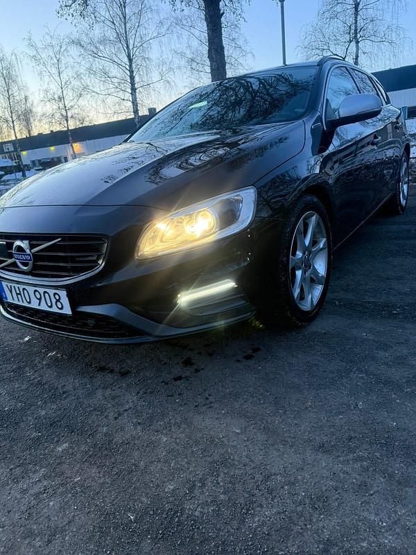 Begagnad Volvo V60 231 HK (169 kW) 2017 Kombi
