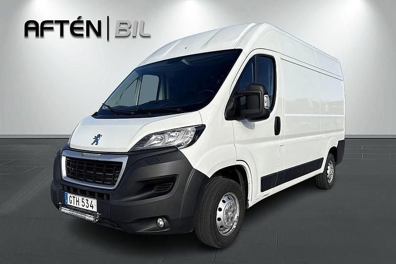 Vit Begagnad 2019 Peugeot Boxer Van | 168 700 kr (Marknadspris) - Bild 1/3