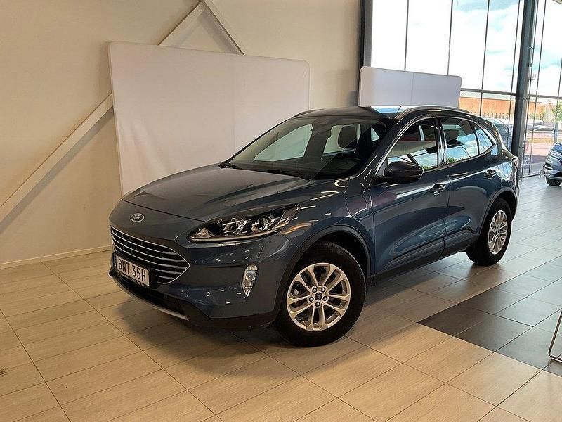 Blåmet Begagnad 2022 Ford Kuga SUV | 289 900 kr (Dyr) - Bild 1/4