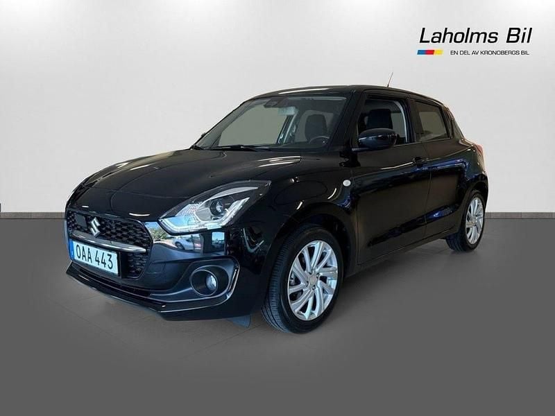 Svart Begagnad 2022 Suzuki Swift | 164 900 kr (Marknadspris) - Bild 1/4