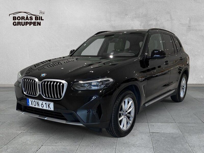 Svart Begagnad 2022 BMW X3 Comfort Edition SUV | 499 000 kr (Lite dyr) - Bild 1/4