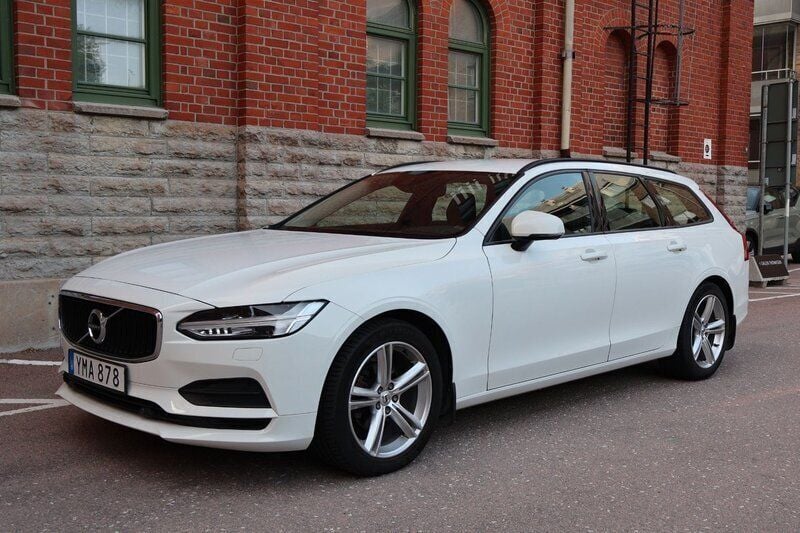 Vit Begagnad 2017 Volvo V90 Business Edition Kombi | 189 900 kr (Marknadspris) - Bild 1/4