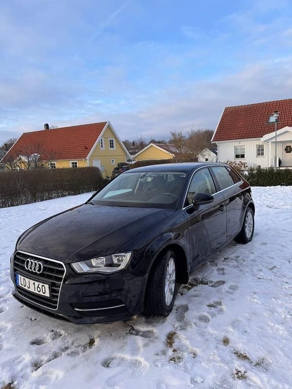 Begagnad Audi A3 105 HK (77 kW) 2014