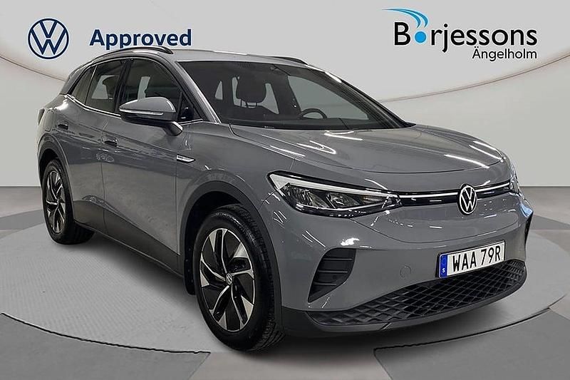 Grå Begagnad 2022 VW ID.4 Pro Performance SUV | 359 000 kr (Marknadspris) - Bild 1/4