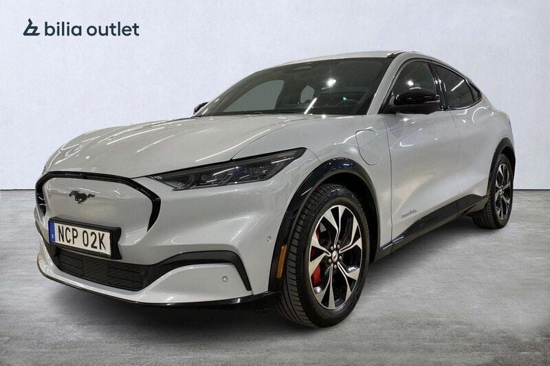 Vit Begagnad 2021 Ford Mustang Mach-E Standard Range SUV | 329 900 kr (Superpris) - Bild 1/4