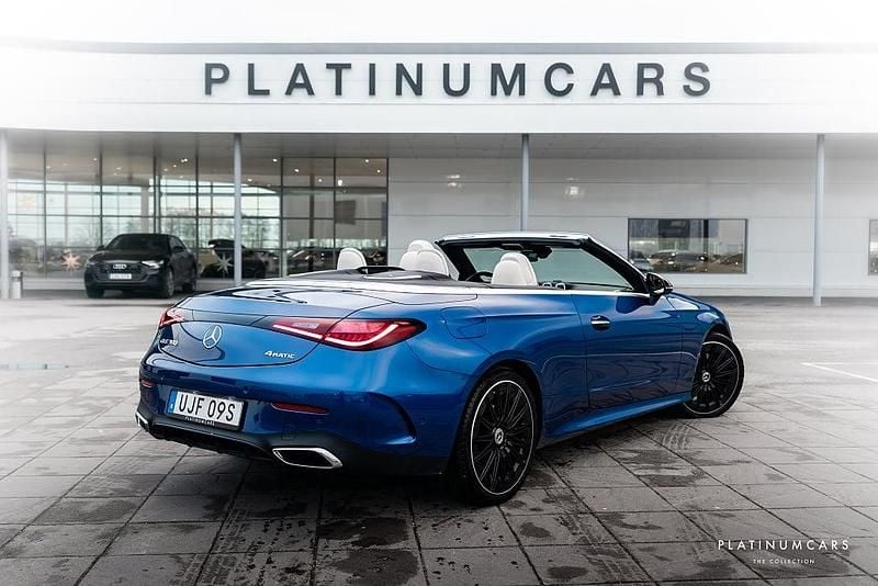 Begagnad Mercedes CLE300 AMG 258 HK (189 kW) 2024 Spectral blå Cab