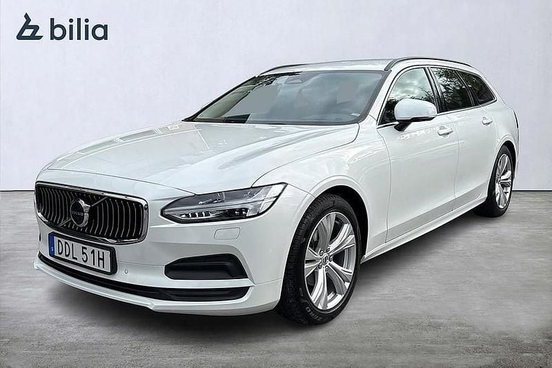 Vit Begagnad 2023 Volvo V90 Core Kombi | 359 000 kr (Superpris) - Bild 1/4