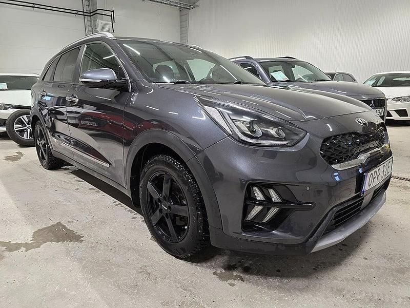 Begagnad Kia Niro Advance 105 HK (77 kW) 2020 Grå SUV
