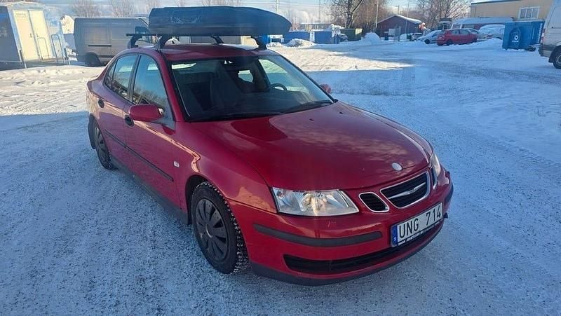 Röd Begagnad 2004 Saab 9-3 Linear | 17 900 kr (Marknadspris) - Bild 1/4