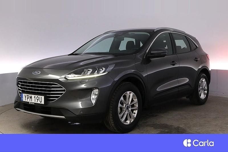 Grå Begagnad 2021 Ford Kuga Titanium SUV | 244 900 kr (Marknadspris) - Bild 1/2
