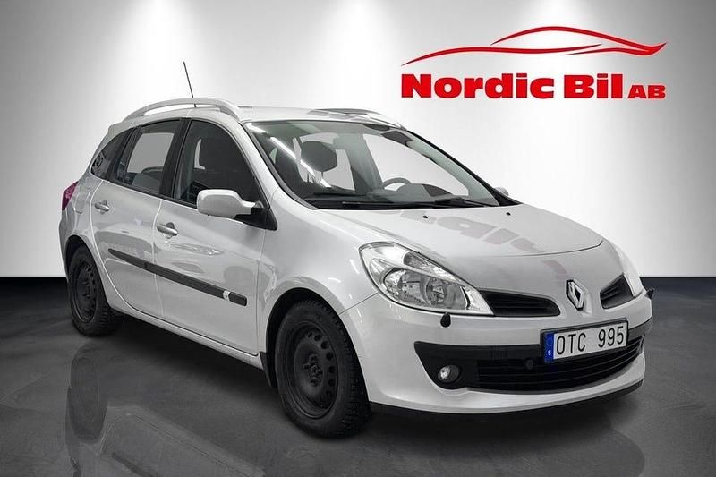 Silver Begagnad 2008 Renault Clio II Kombi | 39 900 kr (Marknadspris) - Bild 1/4