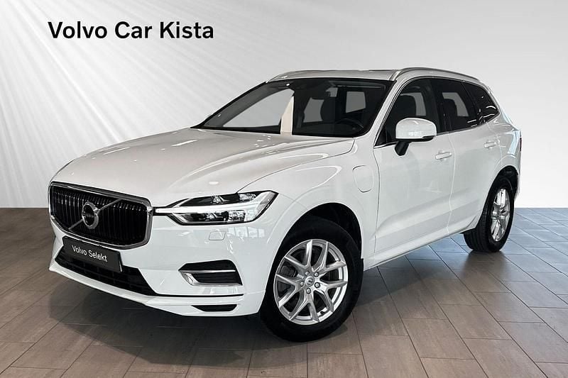 Vit Begagnad 2018 Volvo XC60 Momentum SUV | 329 900 kr (Superpris) - Bild 1/3