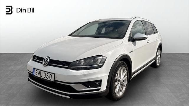 Vit Begagnad 2015 VW Golf Alltrack Kombi | 179 900 kr (Marknadspris) - Bild 1/4