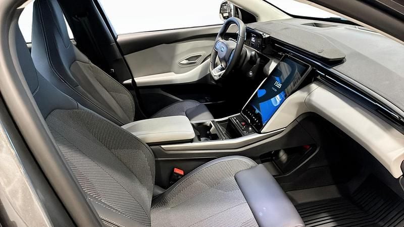 Ny Ford Explorer Extended Range 210 kW (286 HK) 2026 Grå SUV