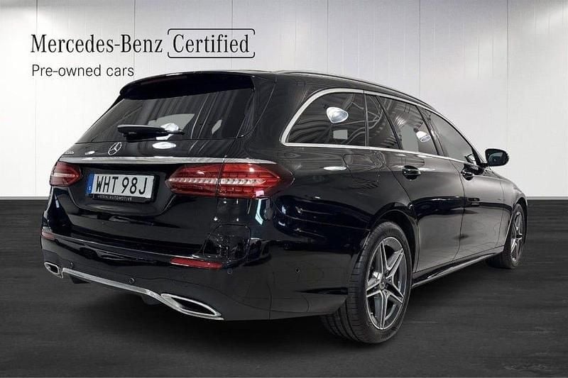 Begagnad Mercedes E300 306 HK (225 kW) 2022 Svart Kombi